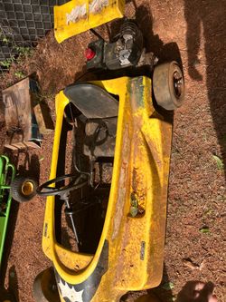 Yellow kart