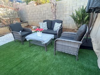 Patio furniture set outdoor new in the box