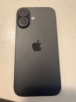 iPhone 16 128GB Negro Libre de fábrica (Detalle en cámara)