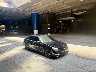 Mercedes-Benz C300 🏁