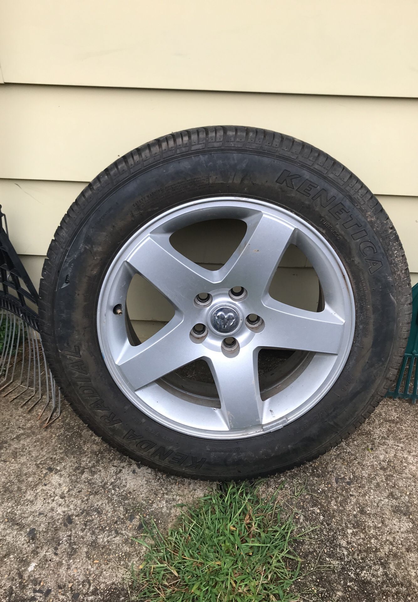 Tire 4 sale in very good condition