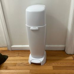 Diaper Genie 