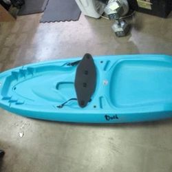 Used Lifetime Dash 66 Youth 6’6” Kayak ( Read Description )