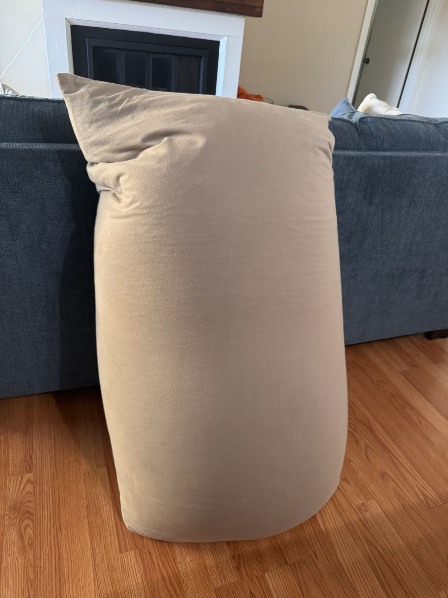 [Used] Grey/Beige Short Yogibo Bean bag