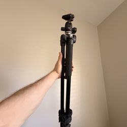Manfrotto Camera Tripod