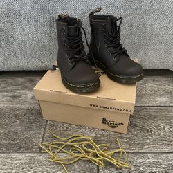 Toddler Dr Martens  Boots
