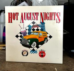 1996 Hot August Nights Reno Coca Cola Commemorative Bottle Glass Gift Set Sealed