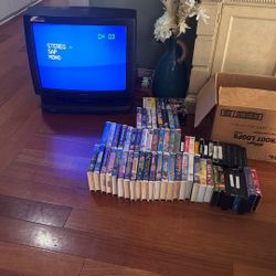 PANASONIC VHS  and DISNEY TAPES BUNDLE 