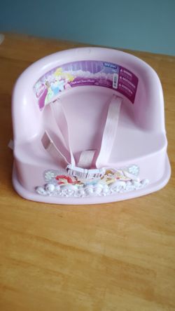 Disney Princesses child seat