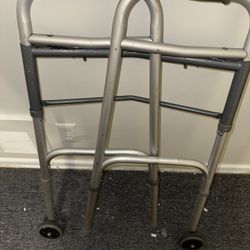 Walker With Wheels