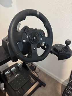 Logitech G Racing Wheel with Pedals and Shifter