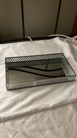 Mirror tray
