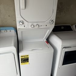 Ge Compact Electric Stackable