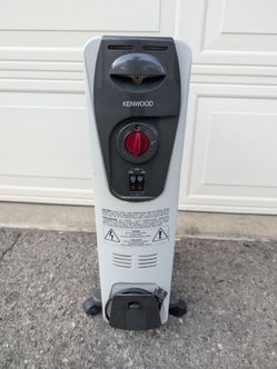 Kenwood Indoor Tower Space Heater 1500W