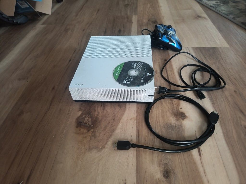 2TB Gaming Bundle – Ready to Plug & Play