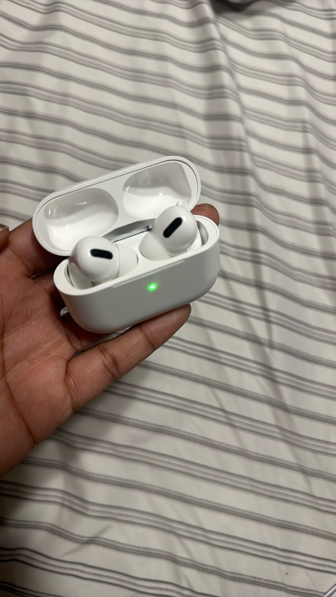 Bluetooth headphones 