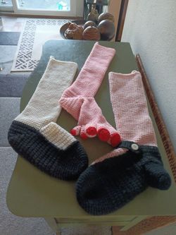 (3) Vintage Hand Crotchet Xmas Stockings