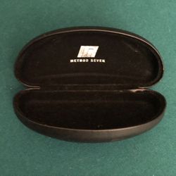 Method Seven Sunglasses / Glasses Case 