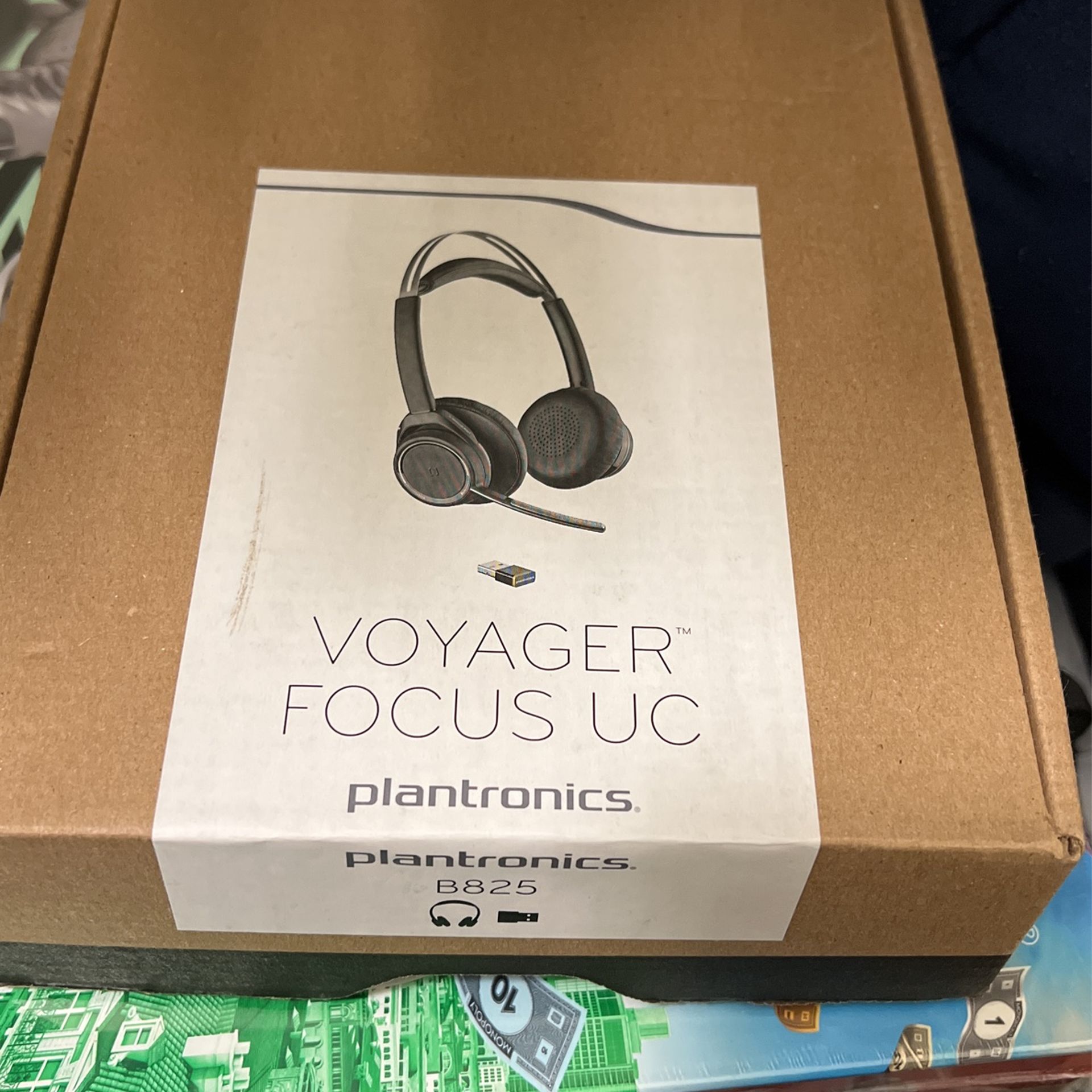 Plantronics B825