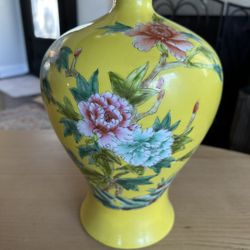 Vases/Pot/plate