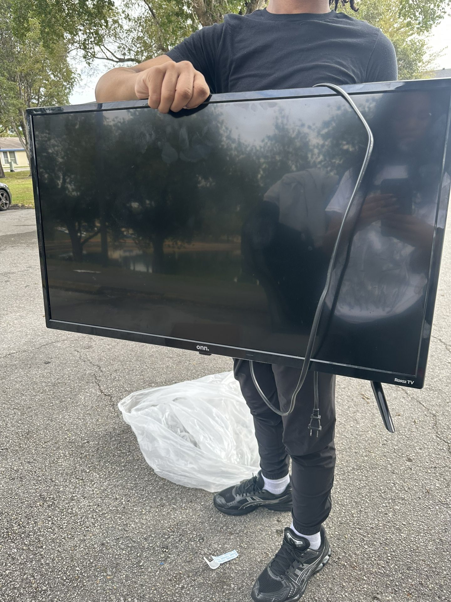 32inch roku tv