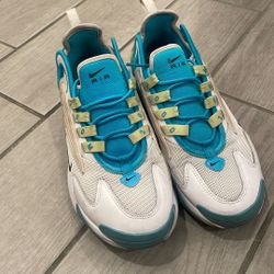 Nike Zoom 2K sneakers