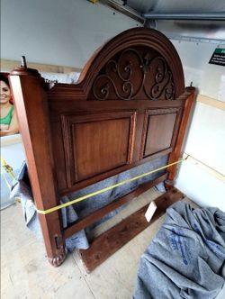 Wood Queen size bed
