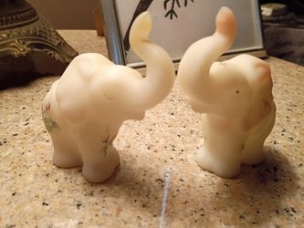 Fenton Elephants Hand Painted 