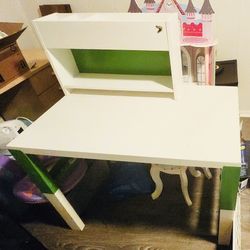 Beautiful White Children’s Desk