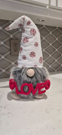 Love Gnomes