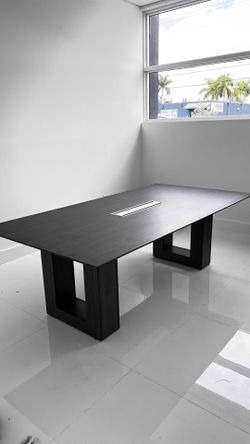 Conference, Table