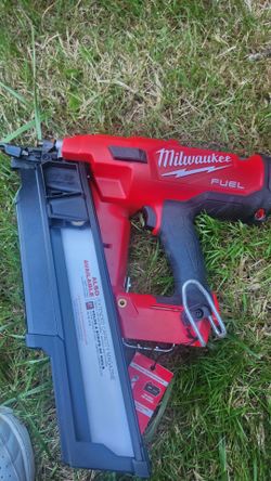 Milwaukee fuel framing nailer