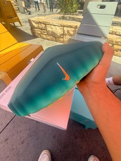 Nike Mind Slides