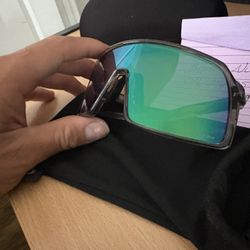 Oakley Sutros (BRAND NEW)