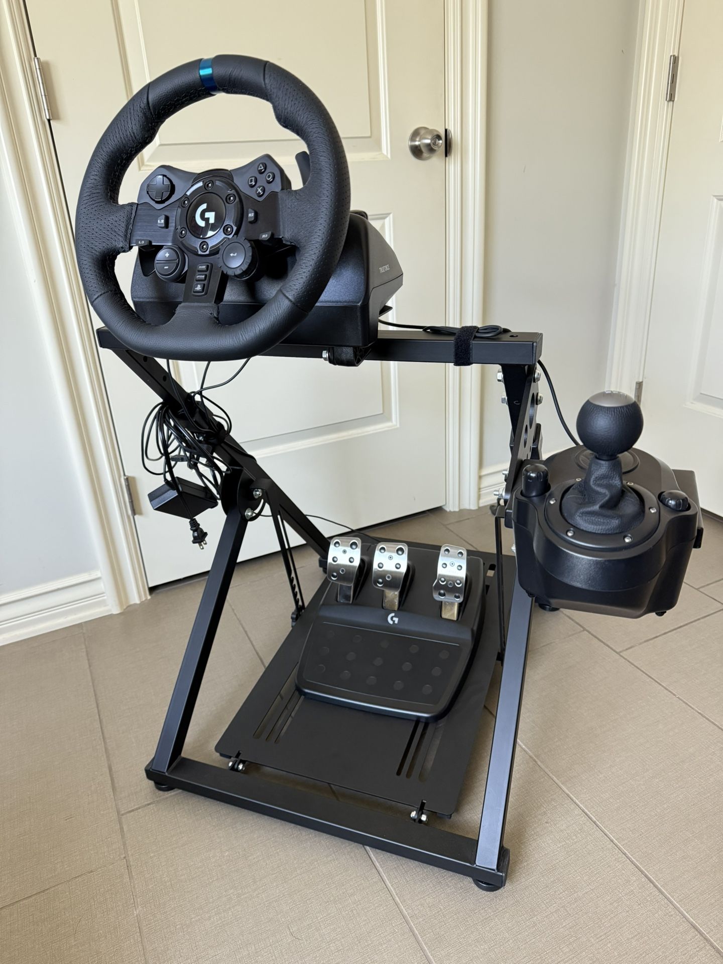 Logitech G923 Racing Wheel & Pedals + Shifter + Omega GT APEX Wheel Stand (PS4, PS5, PC)