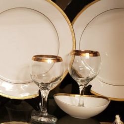 Charter Club, Grand Buffet Gold