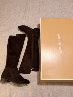 Boots (MK)