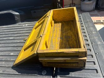 Old Wooden Trunk  ( Hesperia Ca )