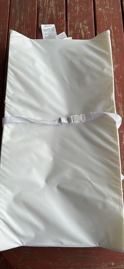 Munchkin Changing Pad