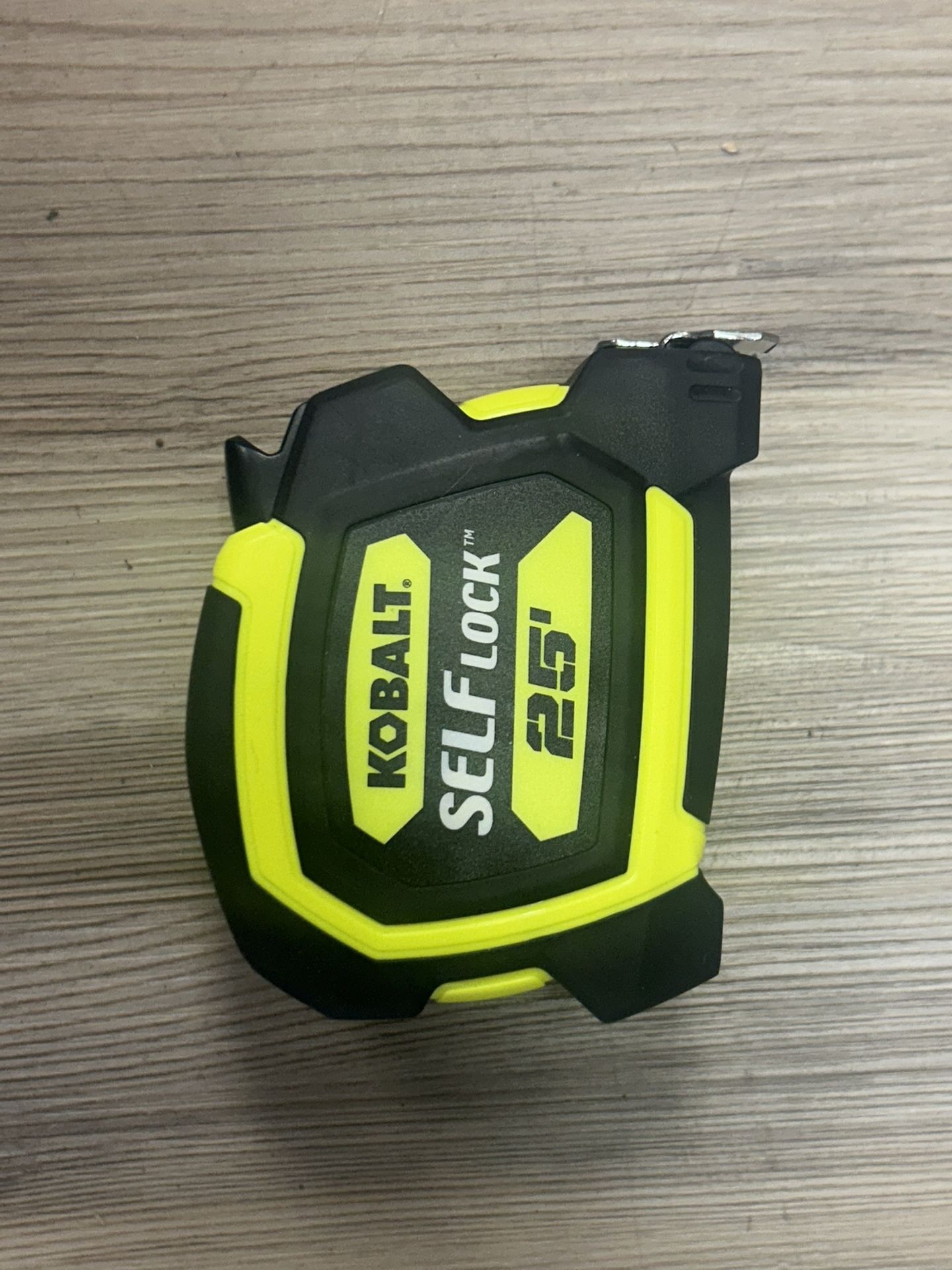 Kobalt Self-Lock 25 ft Tape Measure – Heavy Duty