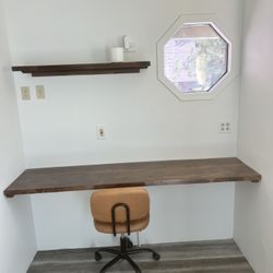 Floating Desk
