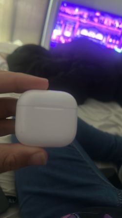 AirPod 4