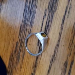 Vintage Cats Eye or Tiger Eye Ring