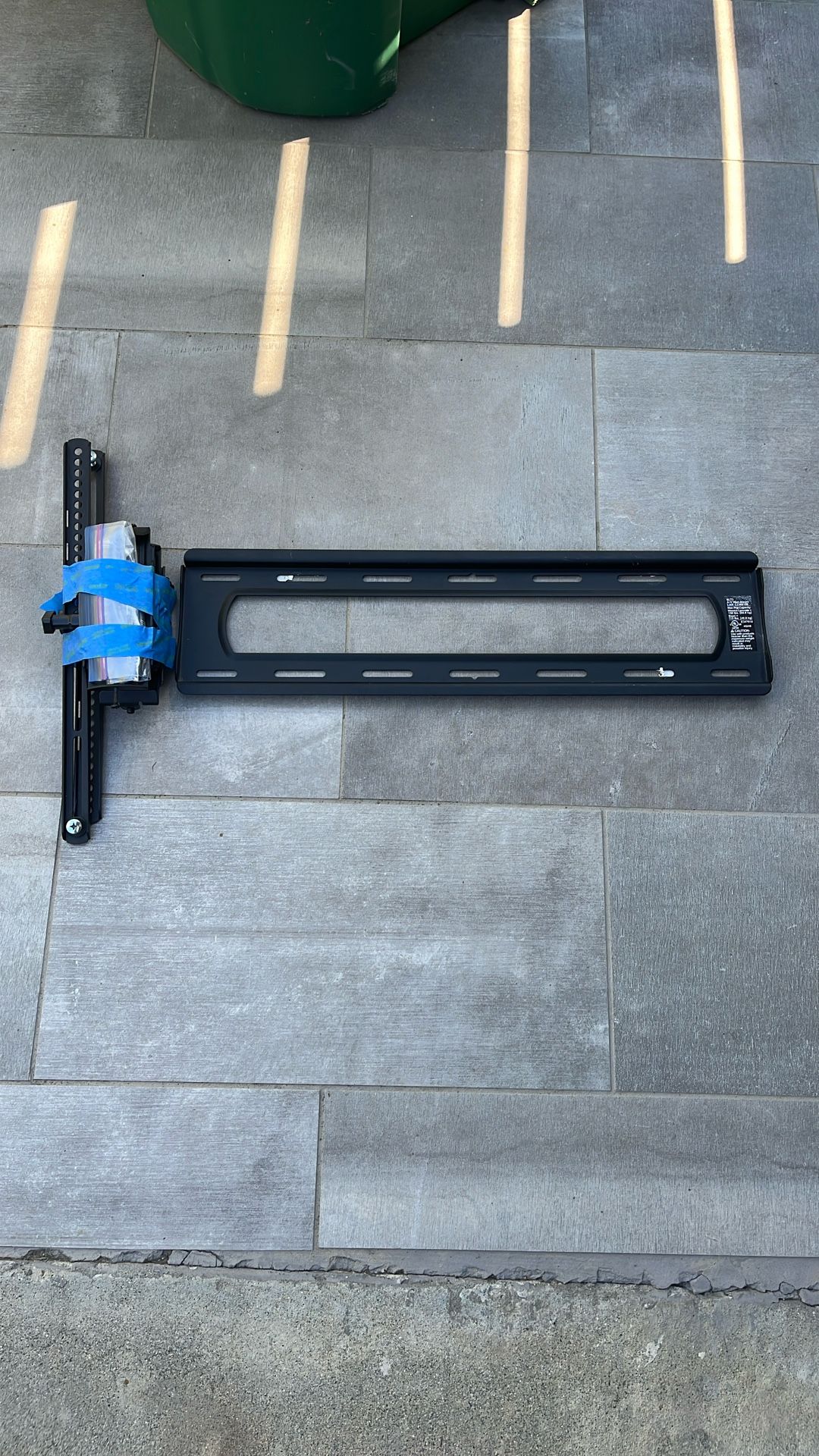 Universal Tilting TV Wall Mount