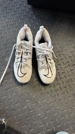 Nike Cleats Youth 5.5