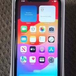 iPhone XR 64GB Unlocked