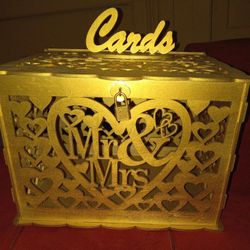  Gold Wedding Items