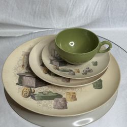 Vintage Oneida dish Set 