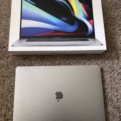 Flawless 2019 Macbook Pro 16 inch with touch bar