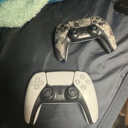 PlayStation 5 Controllers 